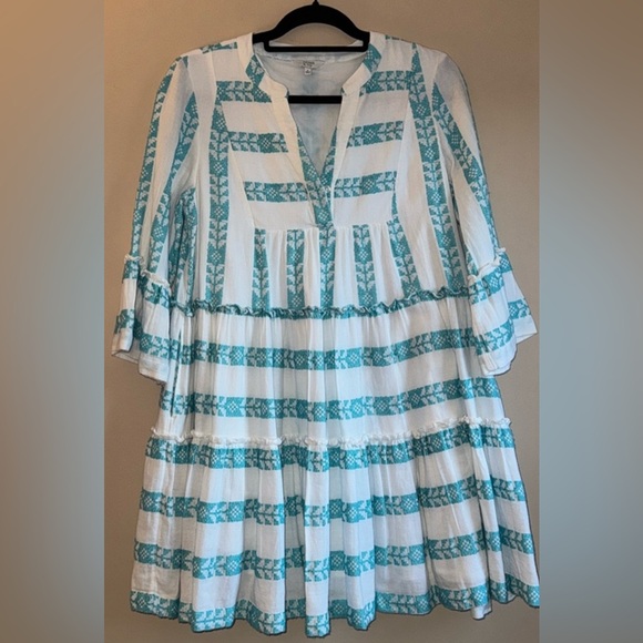 Crown & Ivy Dress large Embroidered Tiered blue white NWOT boho summer - Picture 2 of 8